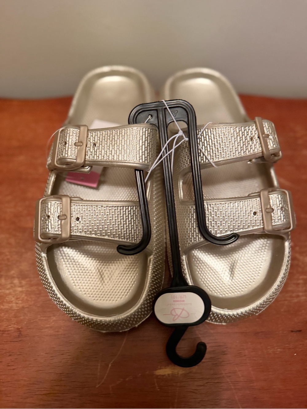 NWT Bobbie Brooks Metallic Gold Double-Buckle Slide - Picture 2 of 5